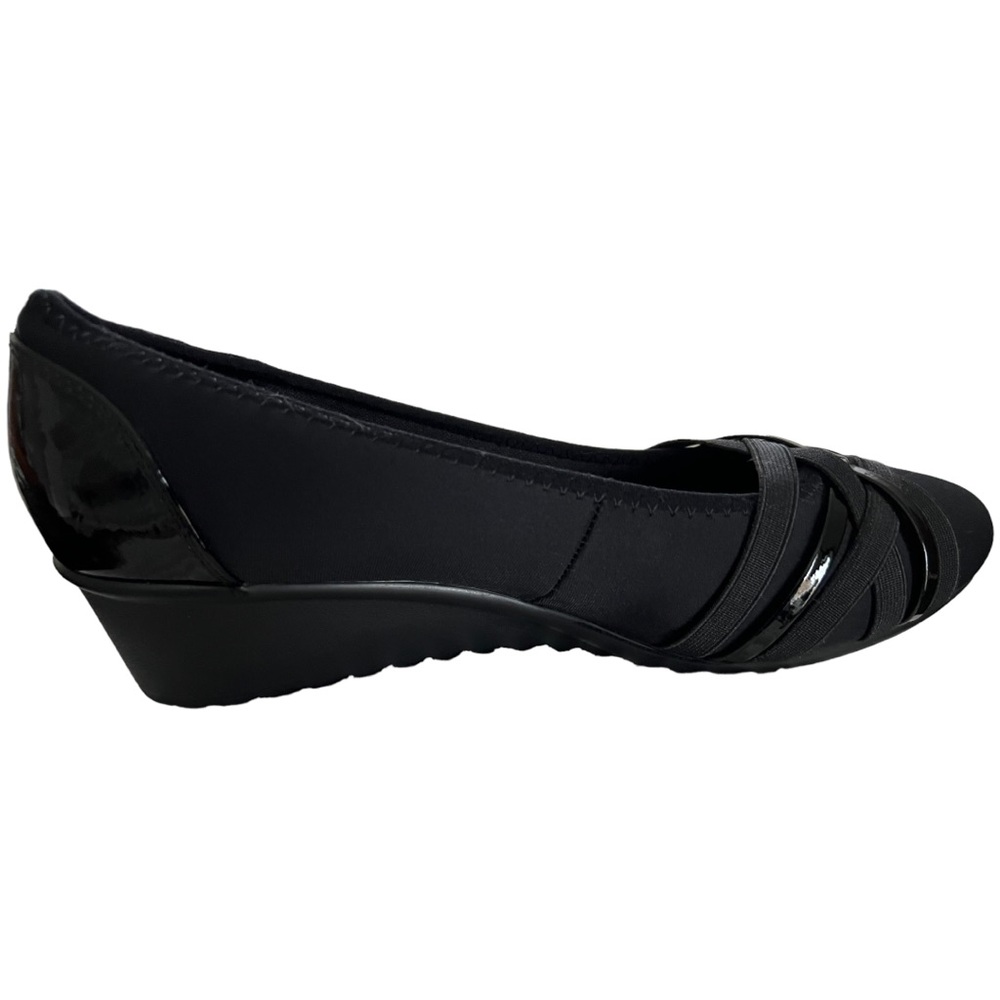 Croft and Barrow Black Wedge nylon upper with ortholite insole,1.5”heel, NWOT